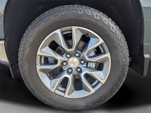 New 2026 Chevrolet Silverado 1500 LT AWD/4WD image 41