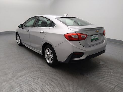 Used 2016 Chevrolet Cruze LT w/ Convenience Package FWD image 5
