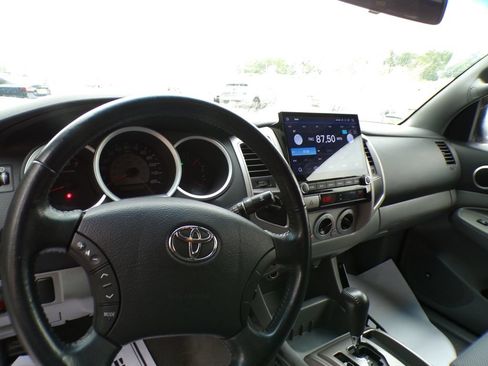 Used 2006 Toyota Tacoma 4x4 Double Cab image 10