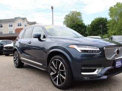 Used 2024 Volvo XC90 B6 Ultimate w/ Lounge Package