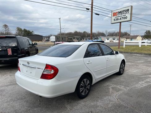 Used 2002 Toyota Camry LE image 4