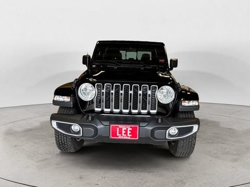 Used 2022 Jeep Gladiator Overland w/ Popular Equipment Package AWD/4WD image 9