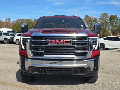 Used 2024 GMC Sierra 2500 SLT w/ SLT Premium Package image 8