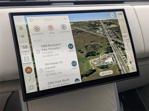 Used 2024 Land Rover Range Rover Autobiography image 21