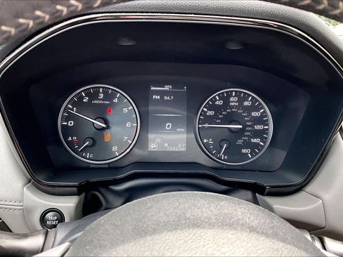Used 2025 Subaru Outback Premium image 25
