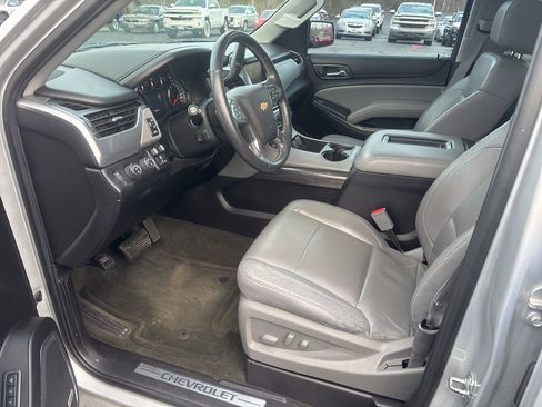 Used 2015 Chevrolet Tahoe LT w/ Luxury Package image 17