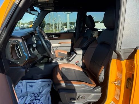 Used 2022 Ford Bronco Outer Banks AWD/4WD image 11