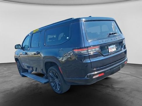 Used 2024 Jeep Grand Wagoneer L Series II w/ Quick Order Packagew 28T AWD/4WD image 11