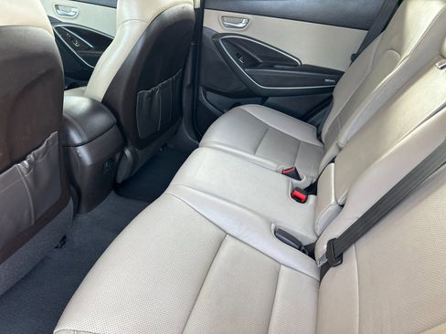 Used 2017 Hyundai Santa Fe Sport 2.0T image 11