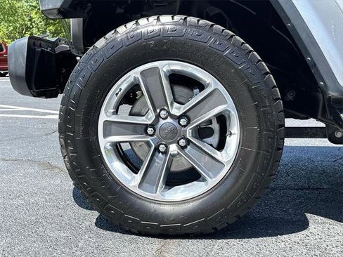 Certified 2020 Jeep Wrangler Unlimited Sahara AWD/4WD image 25
