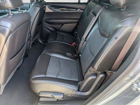 Used 2021 Cadillac XT6 Premium Luxury FWD image 18