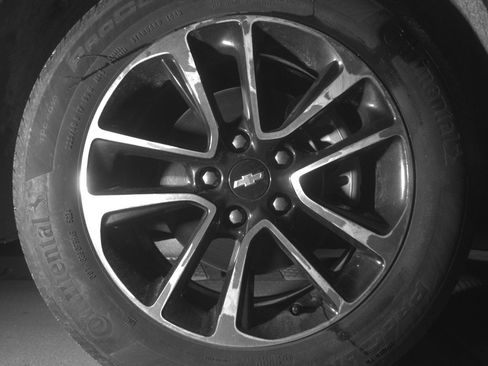 Used 2025 Chevrolet TrailBlazer LT FWD image 13