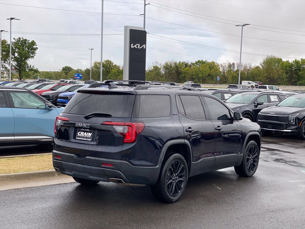 Used 2022 GMC Acadia SLE w/ Driver Convenience Package FWD image 7