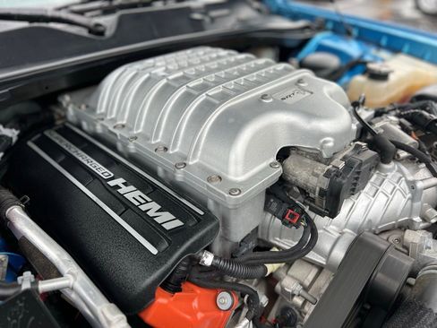 Used 2018 Dodge Challenger SRT Hellcat image 13