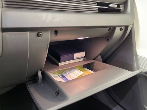 Certified 2024 Hyundai Ioniq 5 SEL image 27