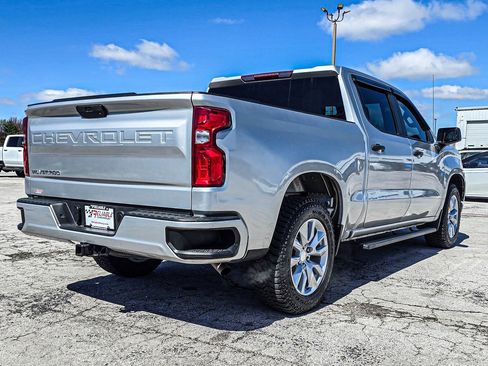 Used 2020 Chevrolet Silverado 1500 Custom w/ Custom Value Package image 6