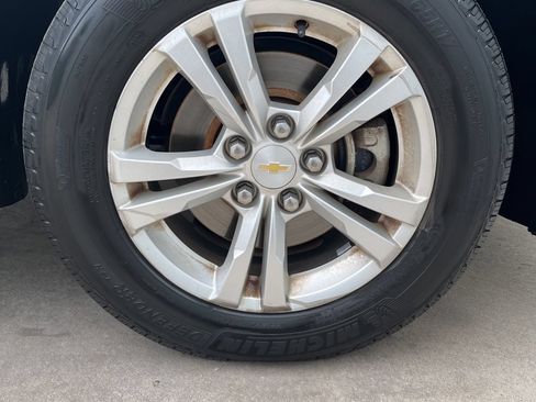 Used 2017 Chevrolet Equinox LS FWD image 26