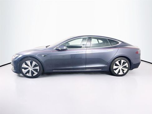Used 2021 Tesla Model S Long Range Plus image 21