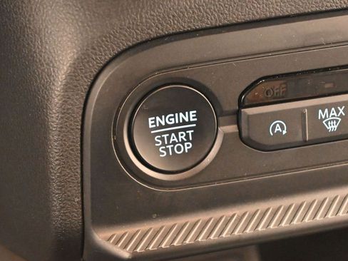Certified 2025 Ford Bronco Sport Outer Banks w/ Outer Banks Tech Package+ AWD/4WD image 14