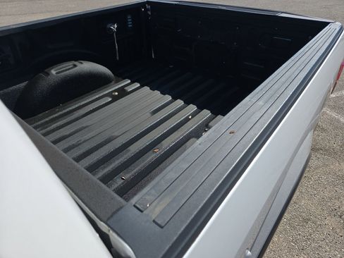 Used 2016 Ford F150 Lariat w/ Equipment Group 502A Luxury image 19