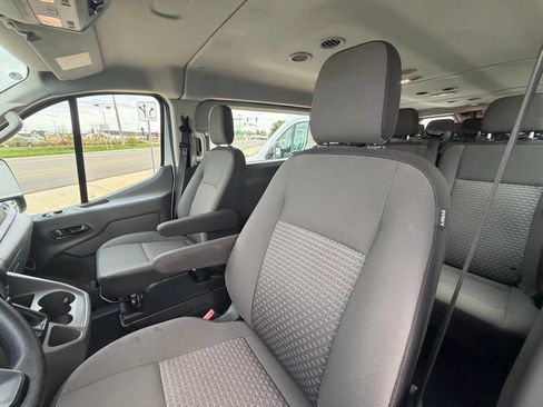 Used 2023 Ford Transit 350 XLT RWD image 8