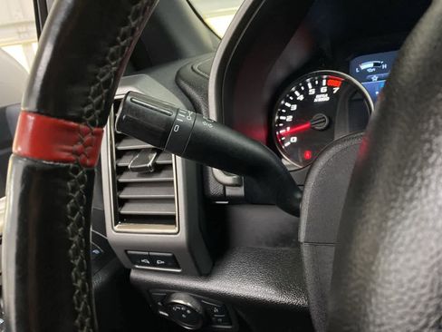 Used 2018 Ford F150 Raptor w/ Equipment Group 802A Luxury image 22