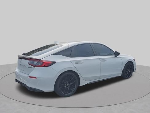 Used 2023 Honda Civic Sport image 9