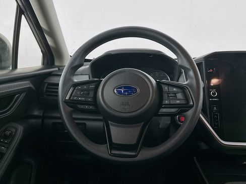 Used 2024 Subaru Crosstrek 2.0i Premium image 17