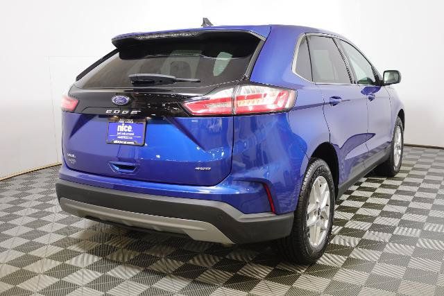 Certified 2024 Ford Edge SEL w/ Convenience Package AWD/4WD image 5