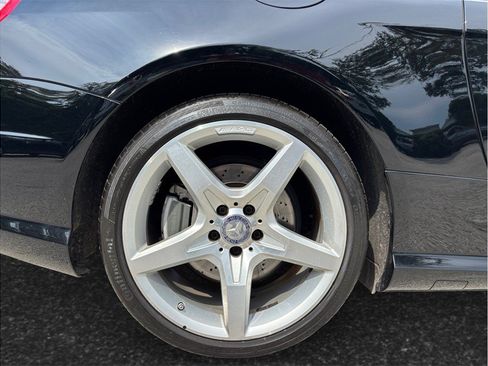 Used 2015 Mercedes-Benz SL 550 image 14