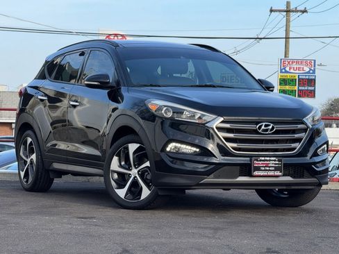 Used 2016 Hyundai Tucson Limited w/ Option Group 03 AWD/4WD image 3