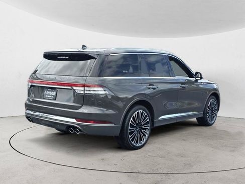 Used 2024 Lincoln Aviator Black Label w/ Dynamic Handling Package AWD/4WD image 2