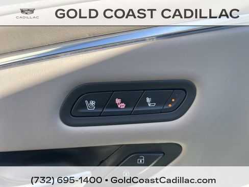 Used 2024 Cadillac Escalade Premium Luxury Platinum image 23