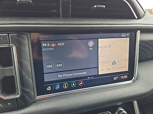 Used 2021 GMC Yukon XL Denali w/ Denali Premium Package image 28