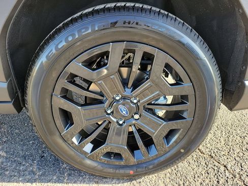 Certified 2026 Subaru Outback Limited XT AWD/4WD image 11