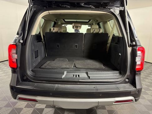 Used 2024 Ford Expedition Max Limited AWD/4WD image 34