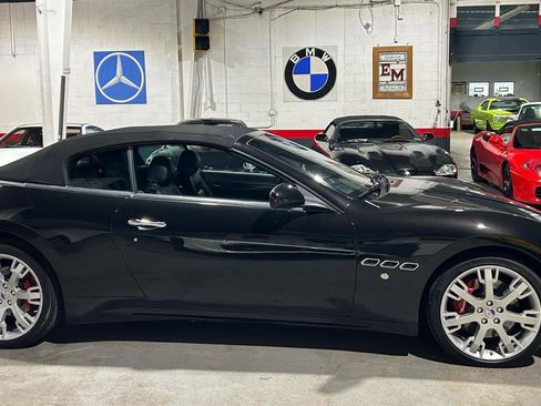 Used 2011 Maserati GranTurismo Convertible RWD image 13