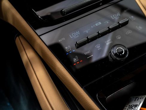 New 2026 Porsche Cayenne AWD/4WD image 19
