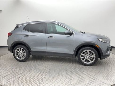 Used 2020 Buick Encore GX Select w/ Experience Buick Package image 9