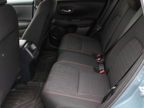 Used 2025 Honda HR-V Sport image 17