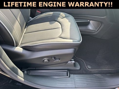 New 2026 Chrysler Pacifica Limited w/ S Appearance Package image 56