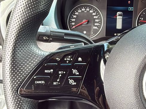 Used 2025 Mercedes-Benz Sprinter 2500 image 23