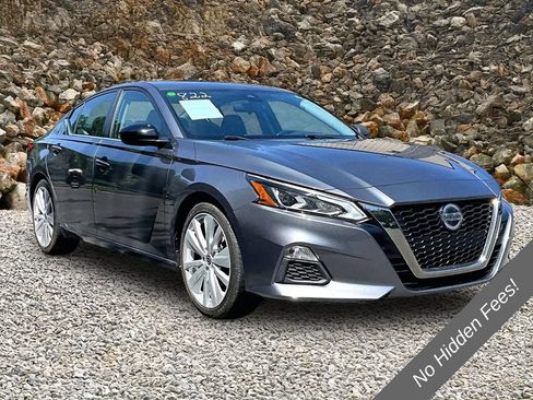Used 2020 Nissan Altima 2.5 SR FWD image 10