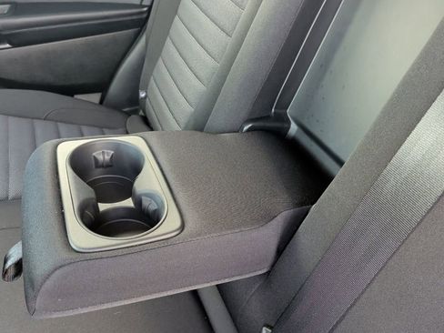 Used 2022 Ford Edge SE w/ Black Appearance Package image 36