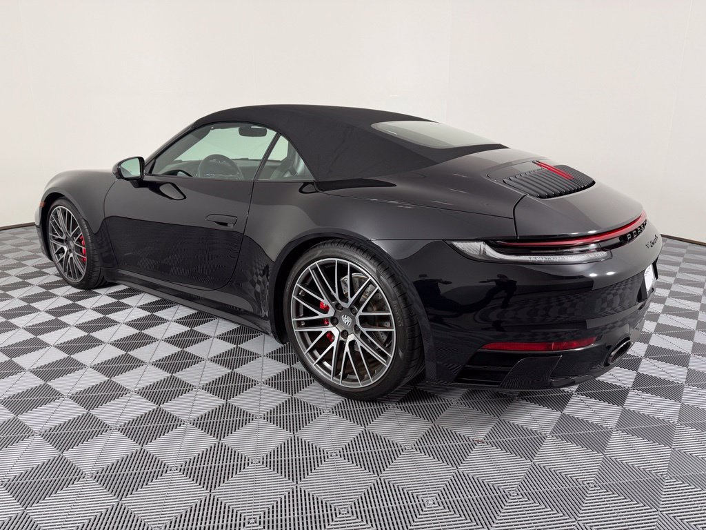 Certified 2022 Porsche 911 Carrera S RWD image 3