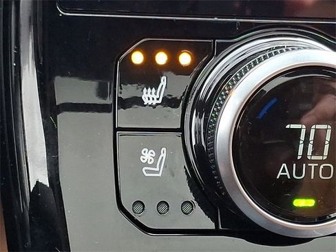 New 2026 Toyota Highlander Platinum image 21