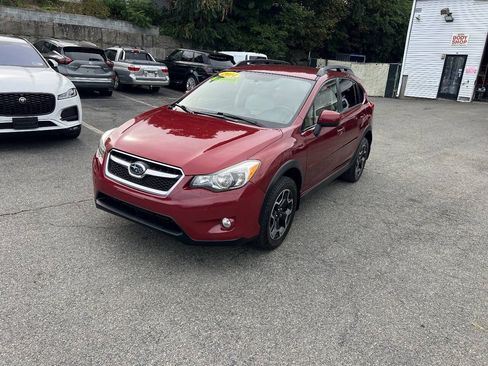 Used 2014 Subaru Crosstrek 2.0i Limited AWD/4WD image 3