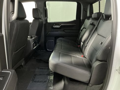 Used 2023 GMC Sierra 1500 SLT w/ SLT Premium Plus Package image 30