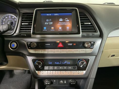 Used 2019 Hyundai Sonata SEL image 12