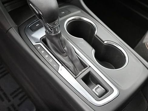 Used 2024 Chevrolet Equinox LT AWD/4WD image 30